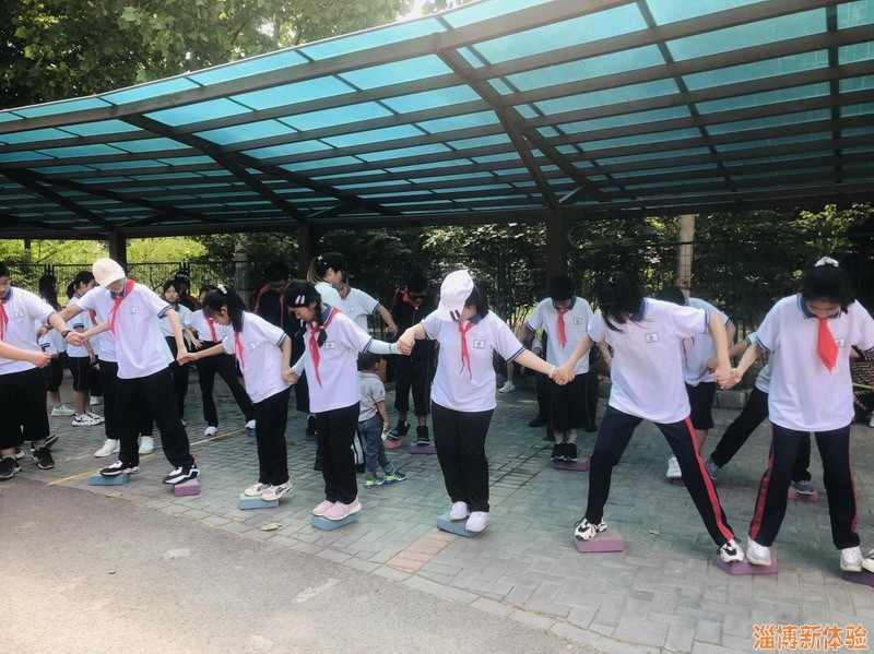 2021年6月某小學(xué)重走長征路主題活動(dòng)
